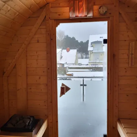 Oberdeck - Koenigsberger Allee 28 * グレーミッツ