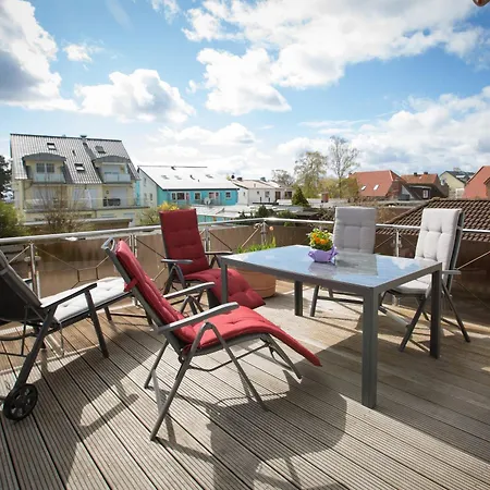 Oberdeck - Koenigsberger Allee 28 グレーミッツ