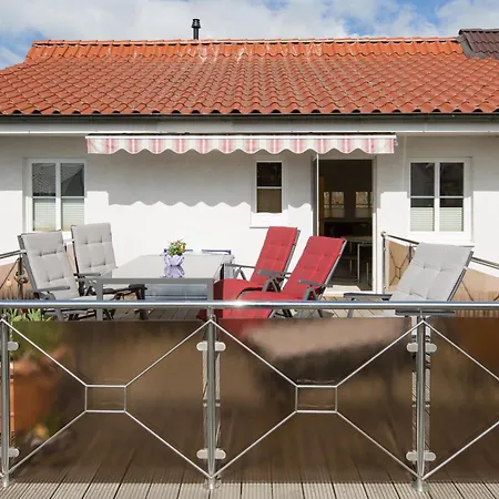 Oberdeck - Koenigsberger Allee 28 * グレーミッツ